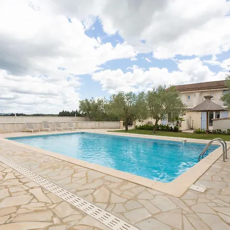 Appartement Cote Oliviers 4P - Appt 4P Climatise Avec Piscine à Beaucaire  Extérieur photo