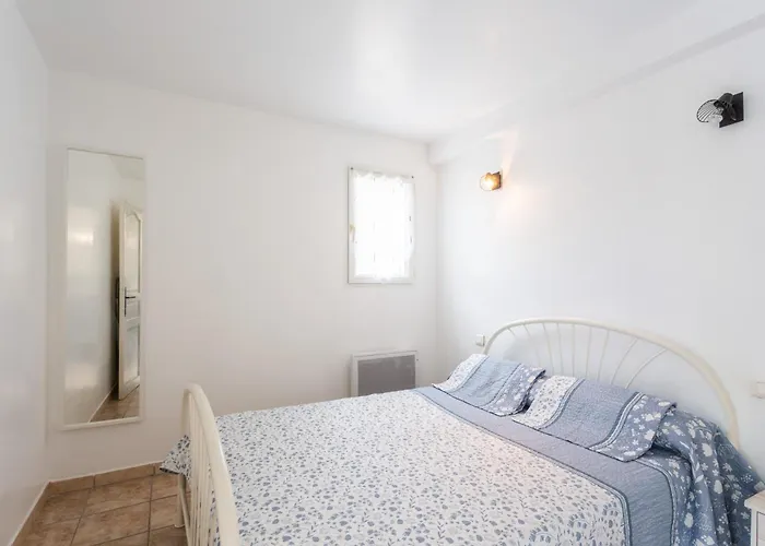Cote Oliviers 4P - Appt 4P Climatise Avec Piscine